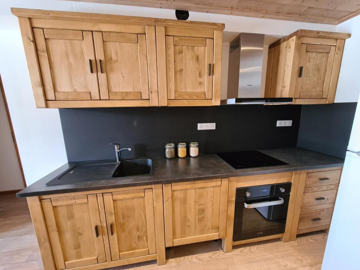 Chalet Le Granitic Сен-Мартен-де-Бельвиль Экстерьер фото